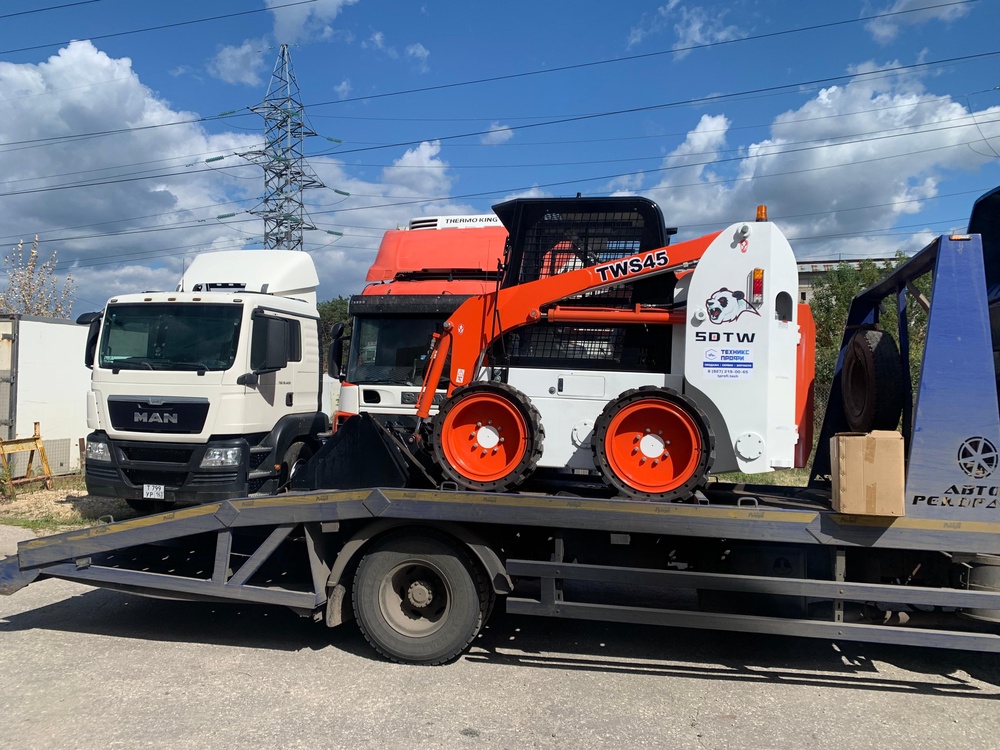 Отгрузка мини-погрузчика TWS