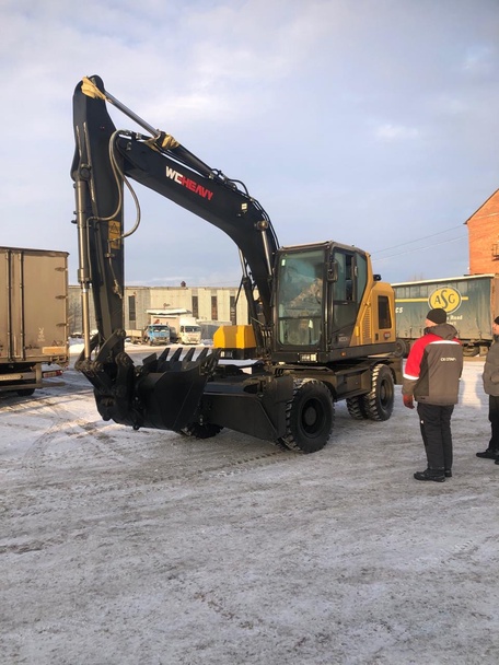 Отгрузка колесного экскаватора WEHEAVY WK160F