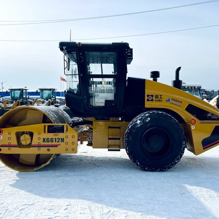 Грунтовый каток XGMA XG612 H